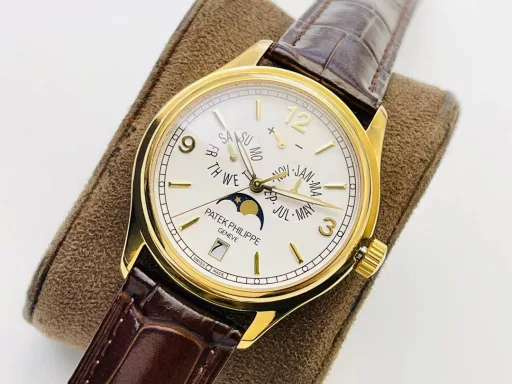 PP Factory Patek Philippe's most popular style, PP complex function chronograph series 5146R 5147. The ingenious design of the function, the reasonable layout of the appearance, and the superior movement performance all reflect the unique design of Patek Philippe masters, a classic work of art.1⃣️The dial diameter is 39MM, which is exquisite!2⃣️Equipped with high-performance Cal.324 automatic mechanical movement, it has annual calendar, date, month and moon phase display functions, providing powerful time measurement functions, and the large second hand in the center of the dial design makes time easy to read.3⃣️I believe that such a watch will be the dream of many watch lovers, but just like its image of the moon in the water, it is hard to come by, so if there is an opportunity in front of you, then cherish it.PP Factory's masterpiece welcomes all watch friends to appreciate it!