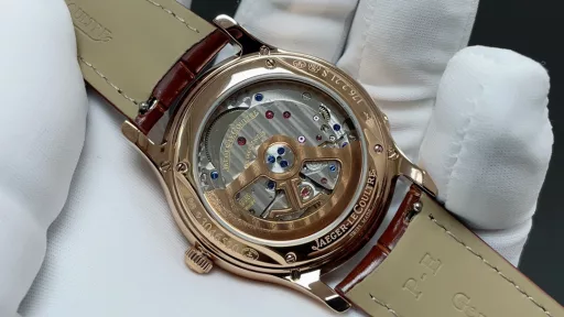 GR Factory 🌐 New Product After 3 years of research on the Jaeger-LeCoultre Master full-function perpetual calendar mechanical movement, the Jaeger-LeCoultre Master perpetual calendar automatic mechanical watch was reproduced. With the concept of not counting time and cost, the imported 9015 movement was used to restore the integrated machine complex function 868 movement. All functions are consistent with the official one! 1: Perpetual calendar function