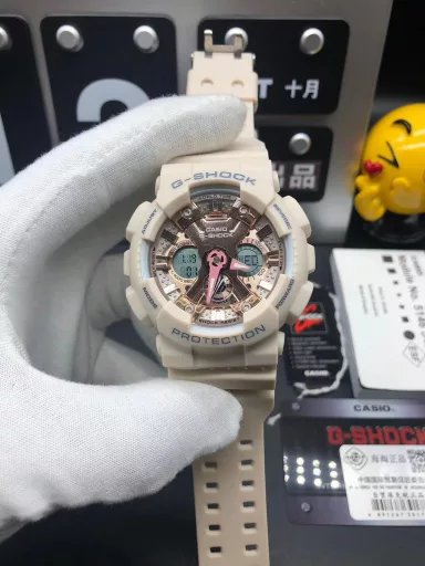 Hot selling GA-120 hand-raise light Casio G-SHOCK--classic shockproof dial design👍In stock and shipped immediately, 45-degree automatic hand-raise light function with strong visual impact🙈LCD liquid crystal display💡Stopwatch speed function accurate to 1/1000 second⌛Shockproof📣Anti-magnetic💥200 meters waterproof🏊48 city time📲Countdown⏳Alarm clock⏰Fully automatic calendar and other powerful functions