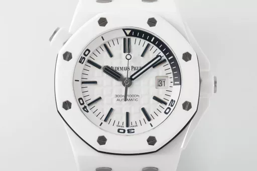 ZF factory creates a new ceramic art to create the ultimate black and white diving sports watch Audemars Piguet Royal Oak Offshore Series 15707 Series[Case] ​​42MM black and white ceramic is fired at high temperature and high pressure, with strong lines and fashionable colors, which is refreshing. The surface of the ceramic is brushed, making the appearance more tough and gorgeous, and continuing the consistent waterproof performance of the Royal Oak Offshore, ensuring reliability in diving sports. The diving timing display is a two-layer bezel inside the dial, which is controlled by the crown at 10 o'clock, and the crown at 3 o'clock controls the winding and adjustment time. Both are screw-in structures.[Dial] Decorated with the brand's traditional 