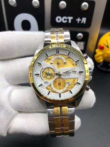 Casio new 6-pin EFR556 series multi-function quartz men's watch, movement: imported multi-function running second quartz movement, material: top 316L stainless steel case, mirror: top gold steel coating scratch-resistant mirror, deep waterproof, strap: imported 316 stainless steel/, luminous function, size: diameter 43.5mm thickness 13mm
