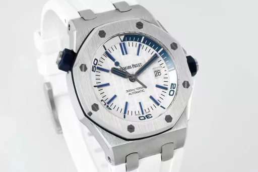 IPF creates classics - the king of diving, Audemars Piguet 15710! 3120 integrated movement, creating the strongest replica inside and outsideThe case is polished multiple times, just to match the angular data, and the material feels consistent;The strongest movement plate is polished, and the color is automatically supported by 18K rose gold with special color adjustment;The most user-friendly loose head grain buffer area ensures that it matches the original design;The most three-dimensional and neat disk 