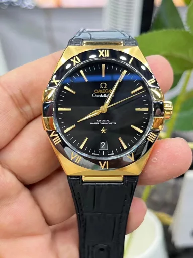 VS Constellation Tape/Gold Shell Black Face 8900 Movement