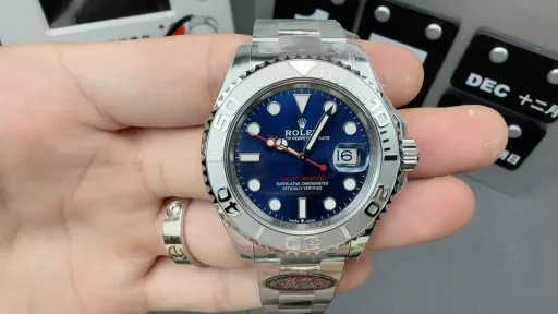 Clean Rolex 3235 movement Blue Yacht