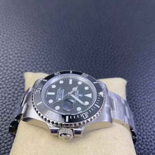 Clean factory/C factory Rolex 116610LN classic black water ghost green water ghost 40mm1: Equipped with Dandong 3135 stable movement2: The whole watch is 904L stainless steel / with AR factory steel belt3: The dial uses the market's exclusive 