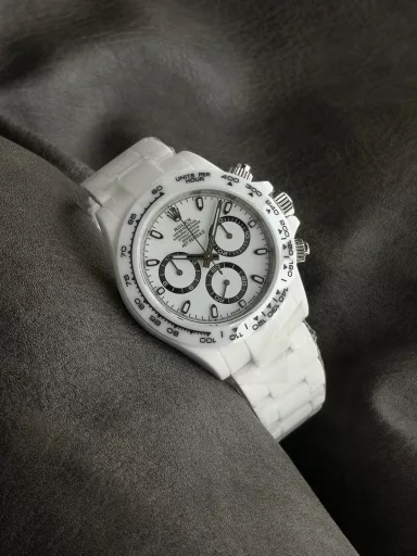 Accepting reservations [rose][rose][rose]N6 Factory super cost-effective [strong] belongs to the AET company co-branded ceramic Daytona series:① Using Dandong 4131 exclusive movement trial version 4801 machine, currently the most stable version of 4131 movement, zero repair, super stable [rose]② Imported nano solid core ceramic material, after continuous testing, the material is not easy to break, and is cut-resistant, wear-resistant, and anti-fouling [rose]③ All literal colors are infinitely close to the original color [rose]④ It has 5 color schemes, Bis Abu Dhabi Bis Kai Green, Racing Green, Sakura Pink, Panda White Series, quality online, absolutely super cost-effective watch [rose]