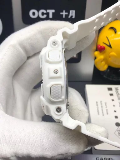 Hot selling GA-120 hand-raise light Casio G-SHOCK--classic shockproof dial design👍In stock and shipped immediately, 45-degree automatic hand-raise light function with strong visual impact🙈LCD liquid crystal display💡Stopwatch speed function accurate to 1/1000 second⌛Shockproof📣Anti-magnetic💥200 meters waterproof🏊48 city time📲Countdown⏳Alarm clock⏰Fully automatic calendar and other powerful functions
