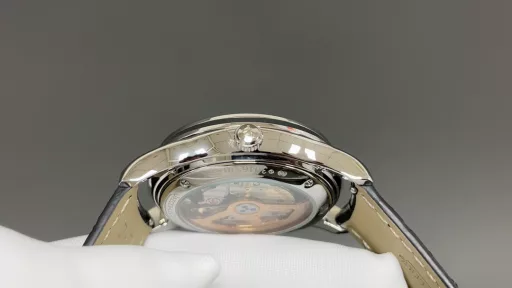 GR Factory 🌐 New Product After 3 years of research on the Jaeger-LeCoultre Master full-function perpetual calendar mechanical movement, the Jaeger-LeCoultre Master perpetual calendar automatic mechanical watch was reproduced. With the concept of not counting time and cost, the imported 9015 movement was used to restore the integrated machine complex function 868 movement. All functions are consistent with the official one! 1: Perpetual calendar function