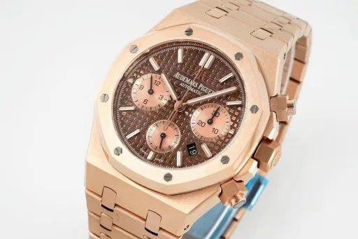 IPF new product is coming - Audemars Piguet 26331OR Royal Oak Multi-function Chronograph Mechanical Watch 41MM!Features: The case structure is consistent with the original authentic product, and the assembly method is consistent with the original, making the thickness thinner than before!The screw-in crown and the push-in chronograph button are consistent with the original, so it will not be fake at first glance! (Different from the market chronograph and reset buttons, which can only be pressed after the knob)1⃣️[Movement] 7750 modified original movement 6-digit small seconds The function is consistent with the original!2⃣️[Watch mirror] The mirror surface is the same as the original one. The sapphire glass mirror surface is placed at the same angle as the original, maintaining the same transparent brightness and consistent anti-glare effect!3⃣️[Case] ​​The case is made of stainless steel, using the original data to open the mold, top-level polishing, whether it is the texture or the texture, it is close to the original. After brushing and partial polishing, it flickers and shows a unique temperament of exquisiteness and toughness!4⃣️【Head grain】The most user-friendly loose head grain buffer ensures a better fit on the wrist and more comfortable to wear.5⃣️【Dial】Restores the exquisiteness of the authentic dial, the three-dimensional and neat 