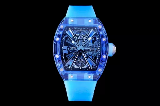 RM Factory reproduces the extraordinary sports quality of Richard MillerAchieving the integration of material innovation and watch architecture, launching a generation of legendary RM12-01 Tourbillon Sapphire Transparent Edition[Case] ​​A fully transparent case is created by combining sapphire crystal to form a technically coherent and visually inseparable whole.The integrated base plate and case are integrated into one, inspired by the chassis of a racing car, which enhances rigidity and impact resistance.[Dial] The lines are inspired by the structural form of architectural design, and the tubular inclined configuration provides optimal rigidity and torsional rigidity, with excellent resistance to thermal changes and corrosive elements. The base plate supports a grade 5 titanium bridge, which is highly original in terms of three-dimensional structure. This outstanding architectural style can withstand accelerations of more than 5,000 Gs.[Movement] The Swiss standard custom-made tourbillon movement proudly displays the ultimate hand-made refinement of the movement through the sapphire crystal. The playful combination of polished pivots, satin polishing, circular surface treatment and high polishing presents a stunning visual effect. RM has broken through the technical barriers and achieved this masterpiece with a transparent movement, bringing a bright and moving appearance to the RM12-01.