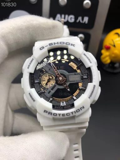 GA-110 Hand-raise Light Casio G-SHOCK--Classic shockproof dial design👍In stock and shipped immediately, 45-degree automatic hand-raise light function with strong visual impact🙈LCD liquid crystal display💡Stopwatch speed function accurate to 1/1000 second⌛Shockproof📣Anti-magnetic💥200 meters waterproof🏊48 city time📲Countdown⏳Alarm clock⏰Fully automatic calendar and other powerful functions