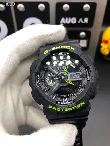 GA-110 Hand-raise Light Casio G-SHOCK--Classic shockproof dial design👍In stock and shipped immediately, 45-degree automatic hand-raise light function with strong visual impact🙈LCD liquid crystal display💡Stopwatch speed function accurate to 1/1000 second⌛Shockproof📣Anti-magnetic💥200 meters waterproof🏊48 city time📲Countdown⏳Alarm clock⏰Fully automatic calendar and other powerful functions