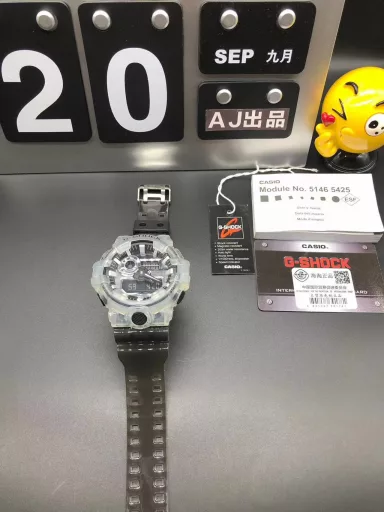 Hot selling GA-710 hand-raise light Casio G-SHOCK--classic shockproof dial design👍In stock and shipped immediately, 45-degree automatic hand-raise light function with strong visual impact🙈LCD liquid crystal display💡Stopwatch speed function accurate to 1/1000 second⌛Shockproof📣Anti-magnetic💥200 meters waterproof🏊48 city time📲Countdown⏳Alarm clock⏰Fully automatic calendar and other powerful functions📆