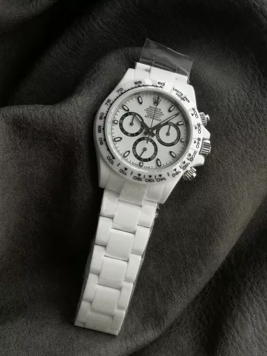 Accepting reservations [rose][rose][rose]N6 Factory super cost-effective [strong] belongs to the AET company co-branded ceramic Daytona series:① Using Dandong 4131 exclusive movement trial version 4801 machine, currently the most stable version of 4131 movement, zero repair, super stable [rose]② Imported nano solid core ceramic material, after continuous testing, the material is not easy to break, and is cut-resistant, wear-resistant, and anti-fouling [rose]③ All literal colors are infinitely close to the original color [rose]④ It has 5 color schemes, Bis Abu Dhabi Bis Kai Green, Racing Green, Sakura Pink, Panda White Series, quality online, absolutely super cost-effective watch [rose]