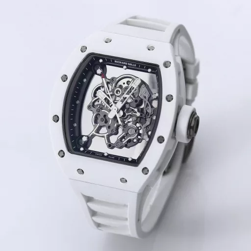 BBR RM0551⃣️Case: The white ceramic case is the same as the original. The chamfer details of the case are reduced to be exactly the same as the original, the bottom cover is reduced to see the light, and only the glass sees the light. The details are also one of the most correct versions at present! Upgrade a few details and it looks more like the original.2⃣️Movement: Redevelop the original RMUL2 integrated movement, and the balance wheel of the double barrel movement is clearly visible and moves. Say goodbye to the fake splint movement at first glance!3⃣️Watch diameter: The size is the same as the original 49.90X42.70 mm, and the thickness is 13.5MM4⃣️Watch mirror material: sapphire crystal mirror double anti-glare effect.5⃣️Watch strap material: natural rubber watch strap!6⃣️Watch buckle: original latest version folding buckleRichard Mille not only has exquisite watchmaking craftsmanship and is loyal to the spirit of traditional watches, but also advocates breaking through existing rules and regulations, exploring new heights of watchmaking craftsmanship, and integrating new elements of the new century into traditional craftsmanship. Comfortable, shock-resistant, durable, accurate and lightweight watches have become a 