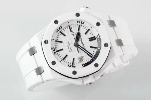 ZF factory creates a new ceramic art to create the ultimate black and white diving sports watch Audemars Piguet Royal Oak Offshore Series 15707 Series[Case] ​​42MM black and white ceramic is fired at high temperature and high pressure, with strong lines and fashionable colors, which is refreshing. The surface of the ceramic is brushed, making the appearance more tough and gorgeous, and continuing the consistent waterproof performance of the Royal Oak Offshore, ensuring reliability in diving sports. The diving timing display is a two-layer bezel inside the dial, which is controlled by the crown at 10 o'clock, and the crown at 3 o'clock controls the winding and adjustment time. Both are screw-in structures.[Dial] Decorated with the brand's traditional 