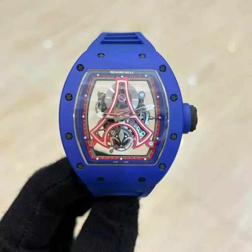 The latest model Richard Mille RM52-03 Tourbillon Super Watch, Eiffel Tower The Paris Tower in France where you and I meet.Richard is limited to 10 pieces worldwide Paris Saint-GermainRichard RM I won’t buy the popular models, I usually buy the limited edition, do you understand me? Richard Mille