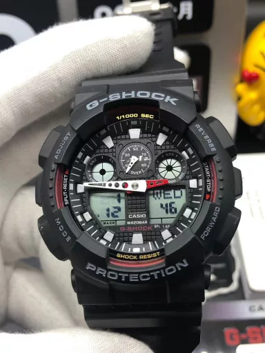GA-110 Hand-raise Light Casio G-SHOCK--Classic shockproof dial design👍In stock and shipped immediately, 45-degree automatic hand-raise light function with strong visual impact🙈LCD liquid crystal display💡Stopwatch speed function accurate to 1/1000 second⌛Shockproof📣Anti-magnetic💥200 meters waterproof🏊48 city time📲Countdown⏳Alarm clock⏰Fully automatic calendar and other powerful functions