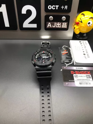 Hot selling GA-120 hand-raise light Casio G-SHOCK--classic shockproof dial design👍In stock and shipped immediately, 45-degree automatic hand-raise light function with strong visual impact🙈LCD liquid crystal display💡Stopwatch speed function accurate to 1/1000 second⌛Shockproof📣Anti-magnetic💥200 meters waterproof🏊48 city time📲Countdown⏳Alarm clock⏰Fully automatic calendar and other powerful functions