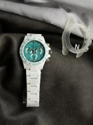 Accepting reservations [rose][rose][rose]N6 Factory super cost-effective [strong] belongs to the AET company co-branded ceramic Daytona series:① Using Dandong 4131 exclusive movement trial version 4801 machine, currently the most stable version of 4131 movement, zero repair, super stable [rose]② Imported nano solid core ceramic material, after continuous testing, the material is not easy to break, and is cut-resistant, wear-resistant, and anti-fouling [rose]③ All literal colors are infinitely close to the original color [rose]④ It has 5 color schemes, Bis Abu Dhabi Bis Kai Green, Racing Green, Sakura Pink, Panda White Series, quality online, absolutely super cost-effective watch [rose]