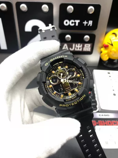 GA-110 Hand-raise Light Casio G-SHOCK--Classic shockproof dial design👍In stock and shipped immediately, 45-degree automatic hand-raise light function with strong visual impact🙈LCD liquid crystal display💡Stopwatch speed function accurate to 1/1000 second⌛Shockproof📣Anti-magnetic💥200 meters waterproof🏊48 city time📲Countdown⏳Alarm clock⏰Fully automatic calendar and other powerful functions