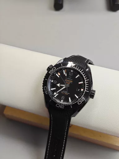 VS Omega Seamaster Deep Sea Black