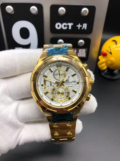 Casio new 6-pin EFR559 series multi-function quartz men's watch, movement: imported multi-function running second quartz movement, material: top 316L stainless steel case, mirror: top gold steel coating scratch-resistant mirror, deep waterproof, strap: imported 316 stainless steel/, luminous function, size: diameter 43.5mm thickness 13mm