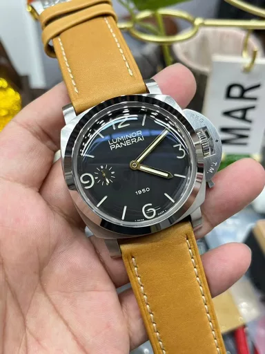 vs Panerai 127/47mm dial/manual movement 6497-2 with shock absorber and gooseneck screw