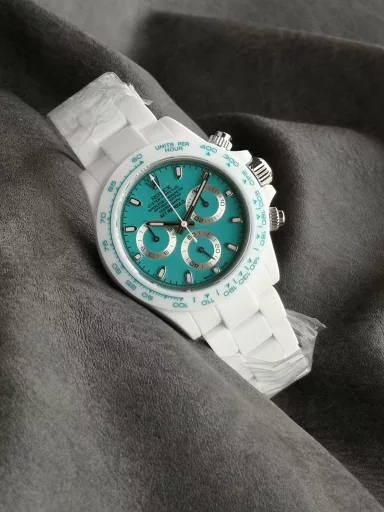 Accepting reservations [rose][rose][rose]N6 Factory super cost-effective [strong] belongs to the AET company co-branded ceramic Daytona series:① Using Dandong 4131 exclusive movement trial version 4801 machine, currently the most stable version of 4131 movement, zero repair, super stable [rose]② Imported nano solid core ceramic material, after continuous testing, the material is not easy to break, and is cut-resistant, wear-resistant, and anti-fouling [rose]③ All literal colors are infinitely close to the original color [rose]④ It has 5 color schemes, Bis Abu Dhabi Bis Kai Green, Racing Green, Sakura Pink, Panda White Series, quality online, absolutely super cost-effective watch [rose]