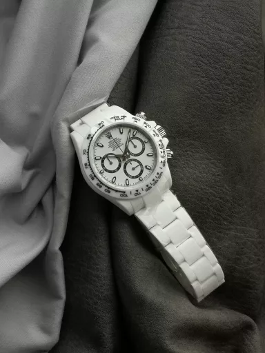 Accepting reservations [rose][rose][rose]N6 Factory super cost-effective [strong] belongs to the AET company co-branded ceramic Daytona series:① Using Dandong 4131 exclusive movement trial version 4801 machine, currently the most stable version of 4131 movement, zero repair, super stable [rose]② Imported nano solid core ceramic material, after continuous testing, the material is not easy to break, and is cut-resistant, wear-resistant, and anti-fouling [rose]③ All literal colors are infinitely close to the original color [rose]④ It has 5 color schemes, Bis Abu Dhabi Bis Kai Green, Racing Green, Sakura Pink, Panda White Series, quality online, absolutely super cost-effective watch [rose]