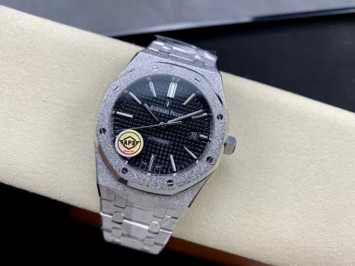 APS 15410 new product, frosted gold watchAudemars Piguet frosted gold craft is commonly known as hammered gold craft, also known as 