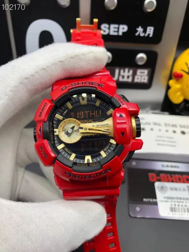 GA-400 hand-raise light Casio G-SHOCK--classic shockproof dial design👍In stock and shipped immediately, 45-degree automatic hand-raise light function with strong visual impact🙈LCD liquid crystal display💡Stopwatch speed function accurate to 1/1000 second⌛Shockproof📣Anti-magnetic💥200 meters waterproof🏊48 city time📲Countdown⏳Alarm clock⏰Fully automatic calendar and other powerful functions
