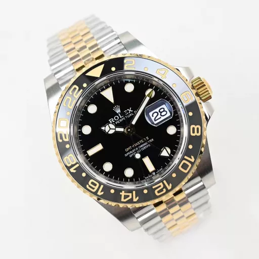 EW [2023 Masterpiece] Rolex Greenwich 40 Series① Equipped with 3285 movement, the hour hand can be adjusted, the calendar can be adjusted by the hour hand, and all original functions can be restored, with stable and reliable quality;② Bezel: high-tech integrated ceramic outer bezel, with gold font;③ Case: the size and thickness are consistent with the original, with a thickness of only 12mm; ④ Lettering: top Swiss ice blue luminous, polished letter nails, color matching;⑤ Glass: sapphire glass with 2.5x magnifying glass effect, transparent glass;⑥ Steel band: 904 stainless steel strap, new five-section splicing grain, all parts are electroplated with thick gold, and there is no blank on the side;EW products must be fine products, and every extreme detail is the sincerity of the EW factory's ingenuity development;