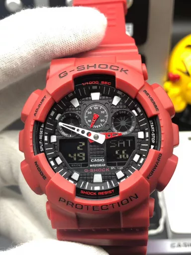 GA-110 Hand-raise Light Casio G-SHOCK--Classic shockproof dial design👍In stock and shipped immediately, 45-degree automatic hand-raise light function with strong visual impact🙈LCD liquid crystal display💡Stopwatch speed function accurate to 1/1000 second⌛Shockproof📣Anti-magnetic💥200 meters waterproof🏊48 city time📲Countdown⏳Alarm clock⏰Fully automatic calendar and other powerful functions
