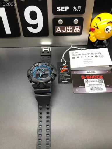 Hot selling GA-710 hand-raise light Casio G-SHOCK--classic shockproof dial design👍In stock and shipped immediately, 45-degree automatic hand-raise light function with strong visual impact🙈LCD liquid crystal display💡Stopwatch speed function accurate to 1/1000 second⌛Shockproof📣Anti-magnetic💥200 meters waterproof🏊48 city time📲Countdown⏳Alarm clock⏰Fully automatic calendar and other powerful functions📆
