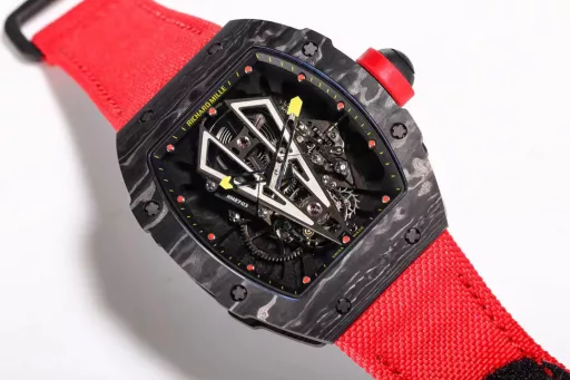 BBR's new heavyweight launch. King of lightweight: Richard Miller Tourbillon Watch(43.5g)The RM27-03 Tourbillon movement is made with a lot of money, and the movement is integrated with the NTPT carbon fiber case! Create the lightest tourbillon watch in the industry.⚠️Please look for the BBR factory, the whole watch is only 43.5 grams. The only detail is the original.Spanish Bull--RM27-03 Ultra-light Sports Tourbillon Watch.The movement dial adopts the (Spanish Matador) 