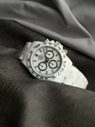 Accepting reservations [rose][rose][rose]N6 Factory super cost-effective [strong] belongs to the AET company co-branded ceramic Daytona series:① Using Dandong 4131 exclusive movement trial version 4801 machine, currently the most stable version of 4131 movement, zero repair, super stable [rose]② Imported nano solid core ceramic material, after continuous testing, the material is not easy to break, and is cut-resistant, wear-resistant, and anti-fouling [rose]③ All literal colors are infinitely close to the original color [rose]④ It has 5 color schemes, Bis Abu Dhabi Bis Kai Green, Racing Green, Sakura Pink, Panda White Series, quality online, absolutely super cost-effective watch [rose]
