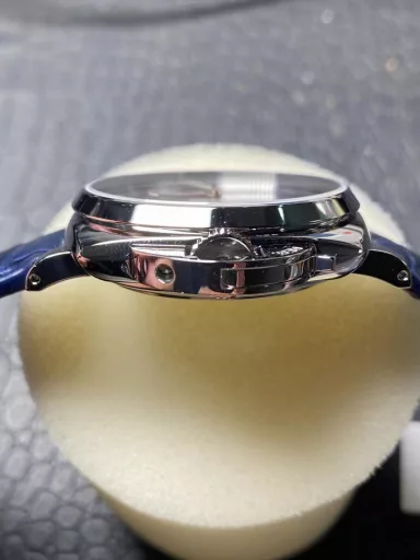 VS New Panerai 1274 42MM