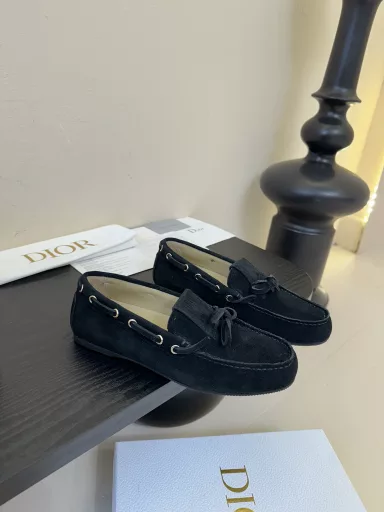 Dior Dior 25SS spring/summer new Miss Street loafersTaikoo Hui original purchase to develop the top version of the new layout to create a fashion classic single product Paris fashion Week the first weight of the big show to create a new product inspiration by D main designer cleverly combined in the perfect shoe type. With the brand buckle, more fashionable! The original is perfectly crafted