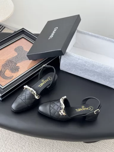 Chanel 25K Mary Jane Pearl chain hollow single shoes seriesHigh version of high quality, full color to do complete ~Welcome to push the upper leather inside leather outsole