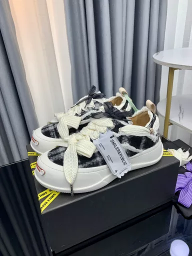 New beggar shoes on shelves 🔥 SMILEREPUBLIC Thick soled open SMILE canvas shoes series Tan Jianchi, Li Chen, Xu Lu, Cheng Xiao, Wang Feifei the same style, inspired by 