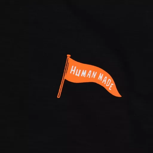 HUMAN MADE polar bear print short-sleeved T-shirtCustomized according to the original version, 16x21 count 230g double yarn bamboo cotton, washed + silicone oil treatment, the fabric is soft and skin-friendly.The black print is printed with imported glue, and the black is due to the special nature of the fabric (the print is exposed like the original, and the print has fine lines, as can be seen in the picture). The white is a watermark, and the print is integrated with the fabric, with first-class texture! The production methods of the neckline and shoulder strips are all well-made. The collar is thick and reinforced, washable and non-deformed. The retro ribbed collar design is double-bound and fits the neck. The hem thread is perfectly locked and refuses to deform! The packaging/collar label/washing label are all restored and customized. Bamboo cotton is more expensive than ordinary fabrics and is a high-end fabric. It can be machine washed at a light level. Violent machine washing is strictly prohibited. It is recommended to fold it in half and dry it after hand washing.