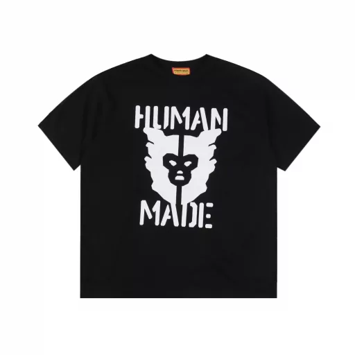 HUMAN MADE doll print short-sleeved T-shirtCustomized according to the original version, 16x21 count 230g double yarn bamboo cotton, washed + silicone oil treatment, the fabric is soft and skin-friendly.The black print is printed with imported glue, and the black is due to the special nature of the fabric (the print has exposed bottom and fine lines like the genuine product, as can be seen in the picture). The white is a watermark, and the print is integrated with the fabric, with first-class texture! The production methods of the neckline and shoulder strips are all very interesting. The collar is thick and reinforced, washable and non-deformed. The retro ribbed collar design is double-bound and fits the neck. The hem thread is perfectly locked and refuses to deform! The packaging/collar label/washing label are all restored and customized. Bamboo cotton is more expensive than ordinary fabrics and is a high-end fabric. It can be machine washed at a light level. Violent machine washing is strictly prohibited. It is recommended to fold it in half and dry it after hand washing.