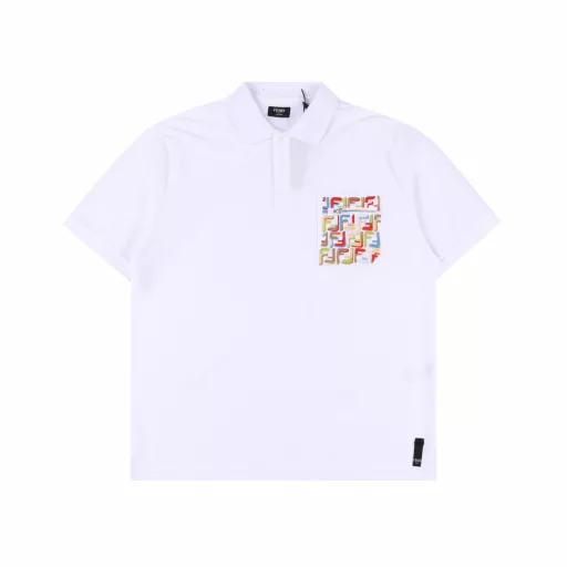 Fendi FD FF embroidered pocket zipper short-sleeved POLO shirtOriginal 210g cotton pique fabric. Front chest positioning, sewing pocket shape, 19 F contrasting thread embroidery on the pocket. Back panel embroidered 