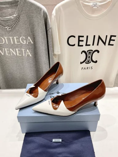 Prada 25ss new spring and summer Mary Jane pointed high heels single shoes fashion shoesOriginal purchase 1:1 development, perfect details, comfortable to wear, can be matched with spring and summer beautiful accessories, exquisite and durable
