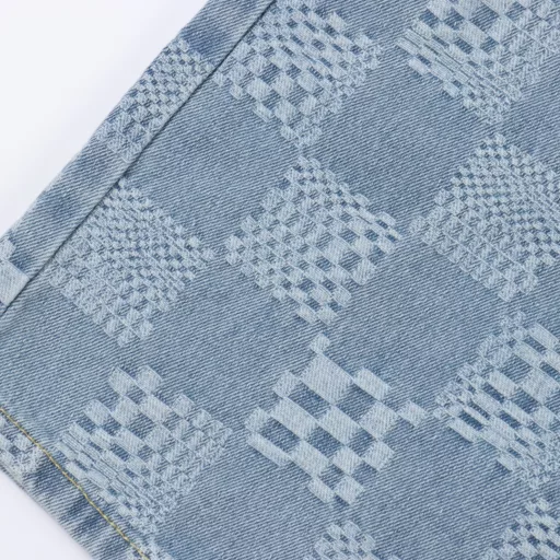 Louis Vuitton 1V 25SS Checkerboard Jacquard Denim ShortsLight luxury, a must-have item for men and women for daily commuting. Correct version, welcome to compareDetailed features· Custom-woven and dyed bamboo checkerboard pattern jacquard fabric· Infrared positioning cutting, all aligned· Garment washing and fermentation process· Customized original brass metal chain, I-shaped buckle, rivet· Special car full wheat clip process· Customized original genuine leather label· Original main label washing tag packaging