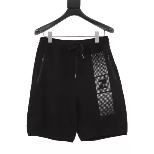 Fendi single-sided polka dot double F shorts are a brand-new aesthetic inspiration and fun design, and are channel-quality products. The overall design is more elegant and fashionable, and it is the hottest series this summer, and is sought after by countless celebrities and fashionistas. The neat details of the cutting process add color to the fun fashion! The neat and meticulous, fitted version structure is even more ingenious, and the upper body is not only recognizable but also youthful. A style with both extreme wearing meaning and dressing performance, with gorgeous color matching, the craftsmanship of this style must also be extremely extraordinary, and the comfort of the upper body is absolutely strong enough, which is also a manifestation of the essence of luxury! Soft and thin, the touch is extremely seductive, and the breathability is very strong. It is especially suitable for the needs of spring and summer, and it is a proper wearing enjoyment. The details and webbing craftsmanship are perfect, which makes it more advanced!