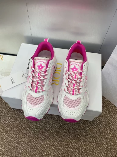 Dior 2024 Spring and Summer new model Chrono iconic fashion modern sports dad shoes CD letter logo lace-up color matching thick-soled running shoes Celebrity-style jelly-colored casual women's shoes Top high-end version on the marketMaterial: The upper is made of special technology with mesh fabric splicing metal cowhide + environmentally friendly breathable fabric lining + original mold TPU combination outsole