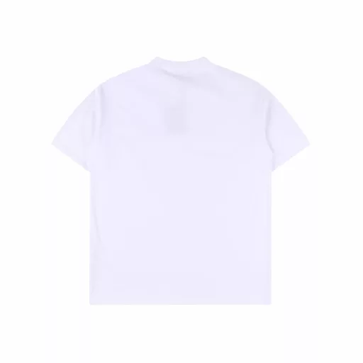 Prada 25SS Basic Red Silicone Short Sleeve T-shirtLight luxury, a must-have item for men and women's daily commuting wear, correct version, free comparisonDetailed features· 260g 100% cotton double yarn jersey fabric· Dust-free singeing process on the face, hair absorption on the bottom, environmentally friendly active dyeing· Special thickened 32 double strands 1×1 ribbing dyed in the same vat· Customized silicone small label with mold opening· Double needle sewing cross-seam process· Original main label washing tag packaging