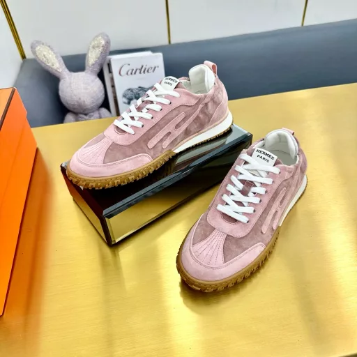 ermes Hermes casual shoes for couplesH brand new sports shoes for all seasonsH brand heros new sports shoesSimple upper cowhide + cow tendon surface, light, comfortable and breathable! Full of sporty feeling! Top quality